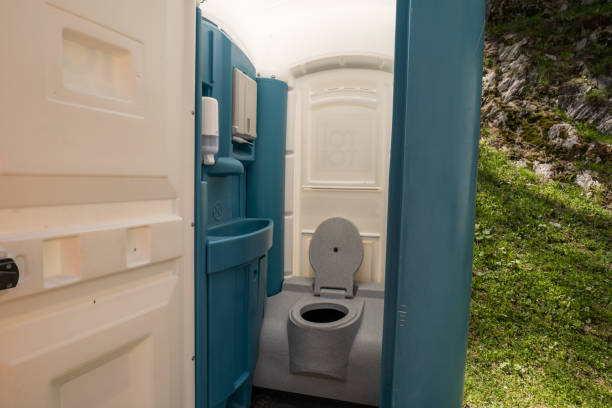 Best Construction site porta potty rental  in Loving, NM